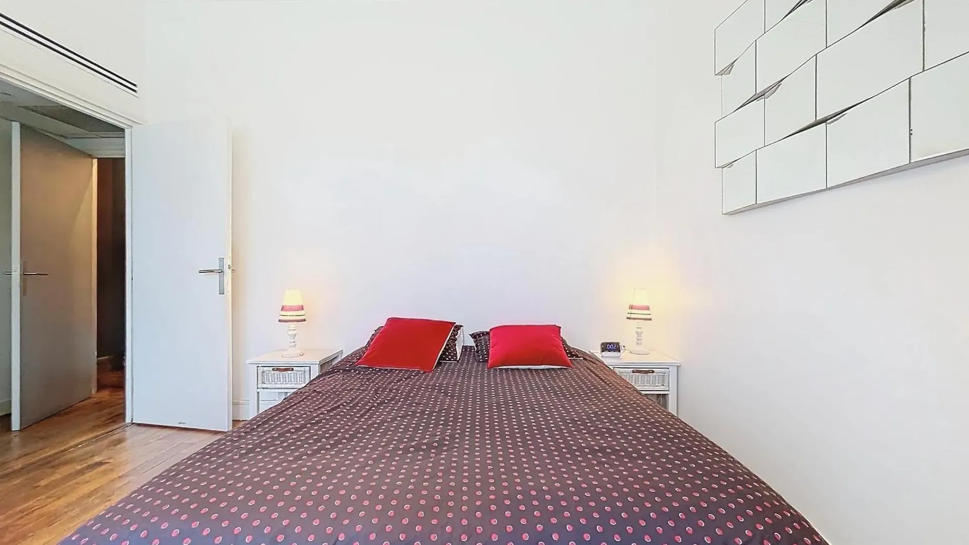Premium Apartment Seine View And Eiffel Tower Paris 0*,  France